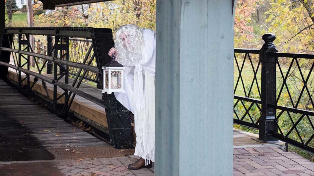 Long Grove Historical Society's Annual Ghost Walk